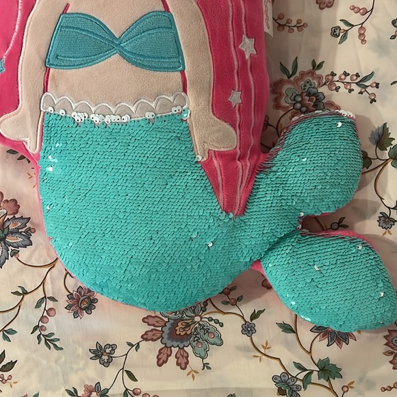 Iscream Pink Mermaid Sequin Pillow 18" Plush - Picture 3 of 6